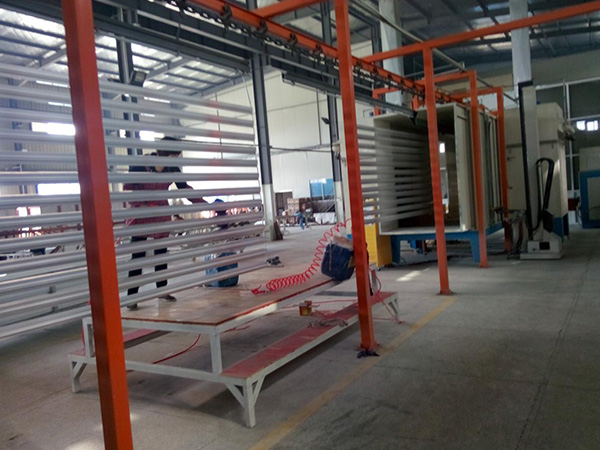 自动化铝型材喷粉生产线