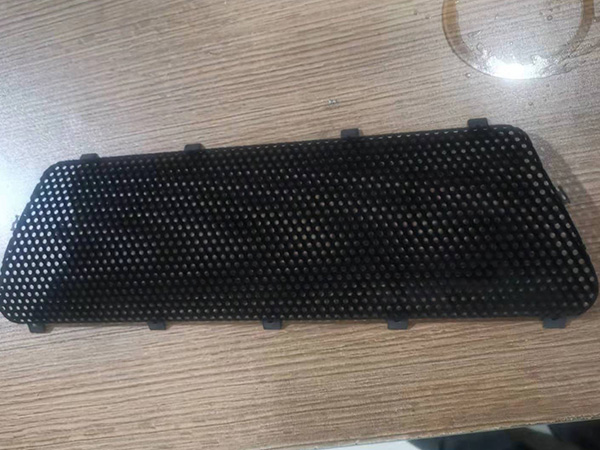 五金件喷胶植绒